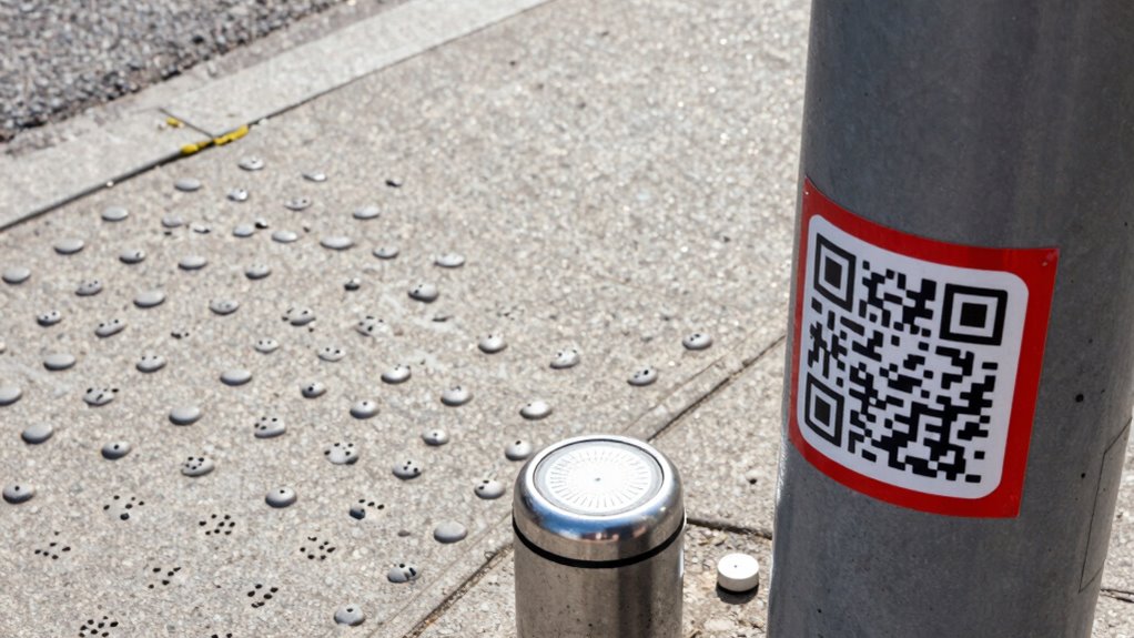 DeafBlind Wayfinding: Beacons, QR Codes, and Tactile Cues 3 precise tailored navigation assistance